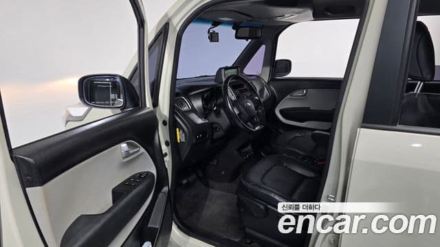 Kia Ray Luxury, 2017 10