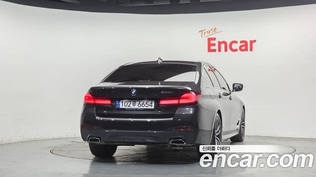 BMW 5시리즈 (G30) 520i M Sport, 2023 4