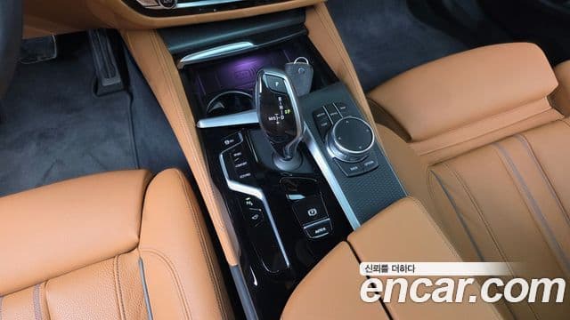 BMW 5시리즈 (G30) 520i M Sport, 2023 9