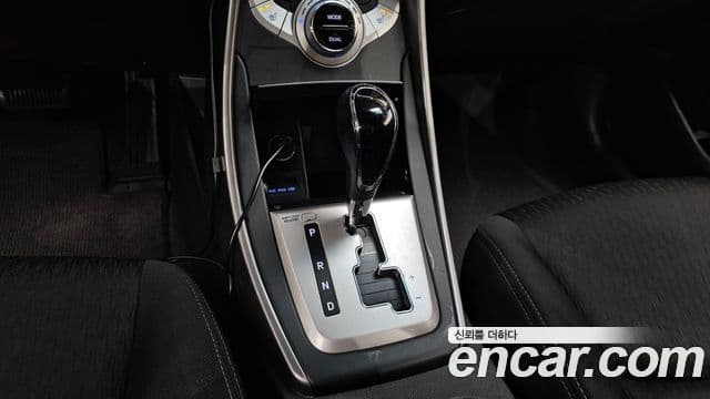 Hyundai Avante MD Luxury, 2012 9