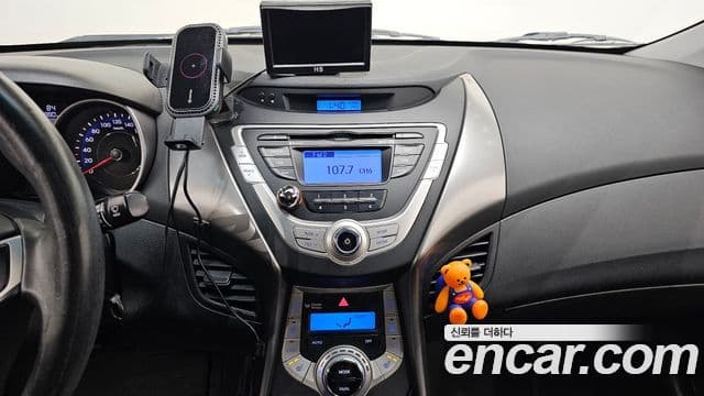 Hyundai Avante MD Luxury, 2012 14