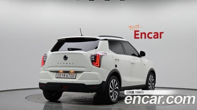 KG모빌리티(SsangYong) Berry New Tivoli V3, 2020 2