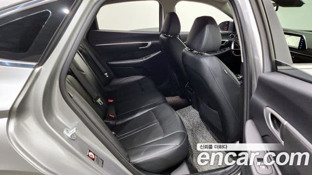 Hyundai Sonata (DN8) Modern, 2020 13