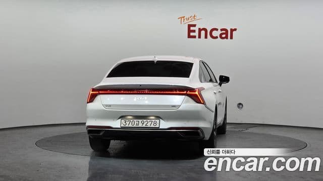 Kia K8 гибрид Noblesse, 2022 4