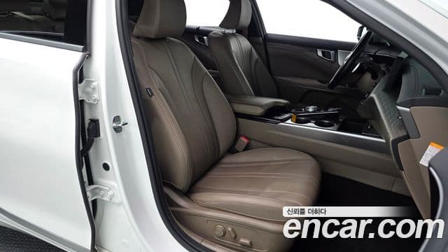 Kia K8 гибрид Noblesse, 2022 10