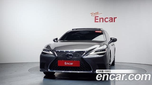 Lexus LS500 5세대 3.5 Luxury AWD, 2022 3