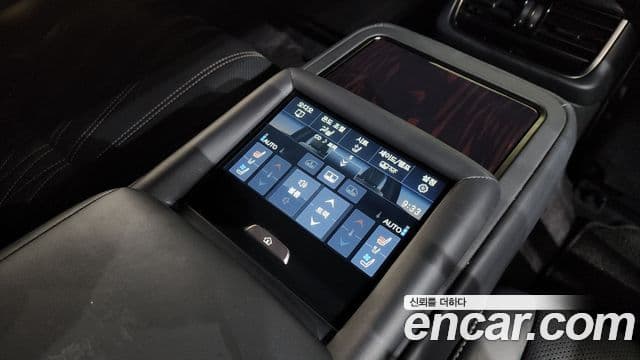 Lexus LS500 5세대 3.5 Luxury AWD, 2022 19