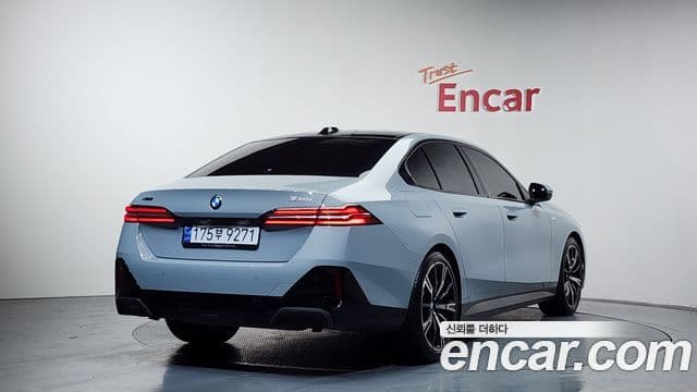 BMW 5시리즈 (G60) 530i xDrive M Sport, 2024 2