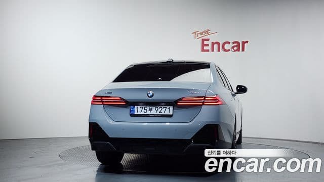 BMW 5시리즈 (G60) 530i xDrive M Sport, 2024 4