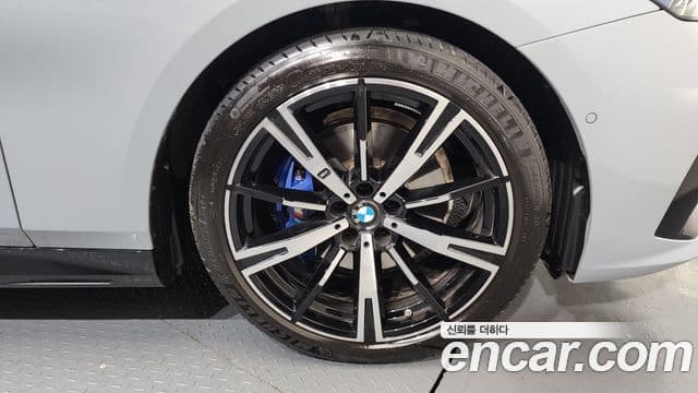 BMW 5시리즈 (G60) 530i xDrive M Sport, 2024 все фото
