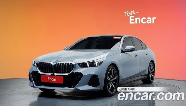 BMW 5시리즈 (G60) 530i xDrive M Sport, 2024 1