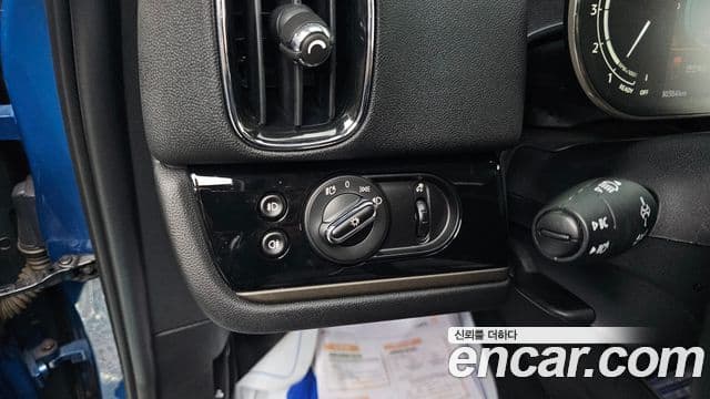 Mini Cooper D Countryman 2세대, 2022 14