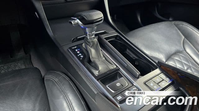 Hyundai Aslan Exclusive, 2016 9