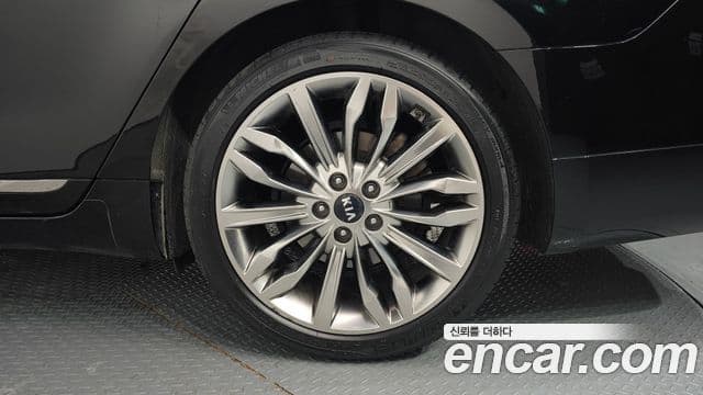 Kia K7 Premier Noblesse, 2020 все фото