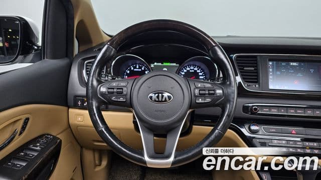 Kia The / новый New Carnival Special, 2020 13