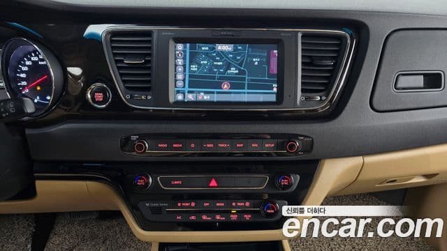 Kia The / новый New Carnival Special, 2020 15