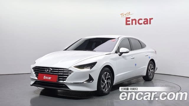 Hyundai Sonata гибрид (DN8) Modern, 2022 1