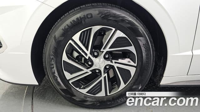 Hyundai Sonata гибрид (DN8) Modern, 2022 все фото