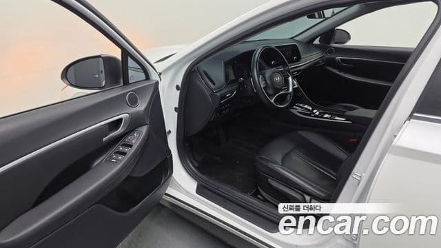 Hyundai Sonata гибрид (DN8) Modern, 2022 10