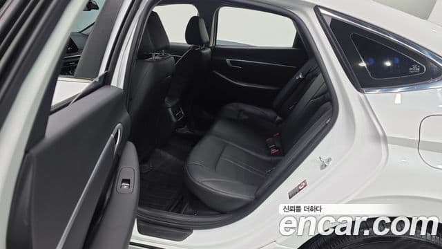Hyundai Sonata гибрид (DN8) Modern, 2022 11
