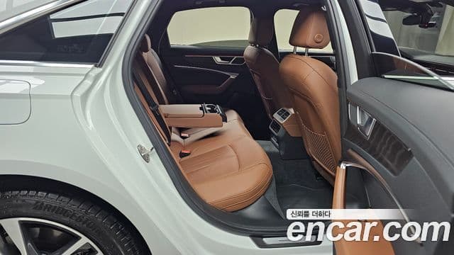 Audi A6 (C8) Premium, 2023 12