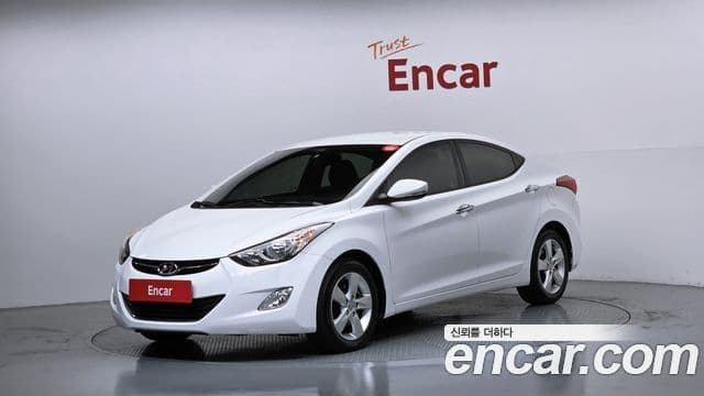 Hyundai Avante MD Premier, 2012 1