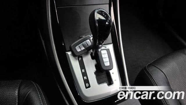 Hyundai Avante MD Premier, 2012 9