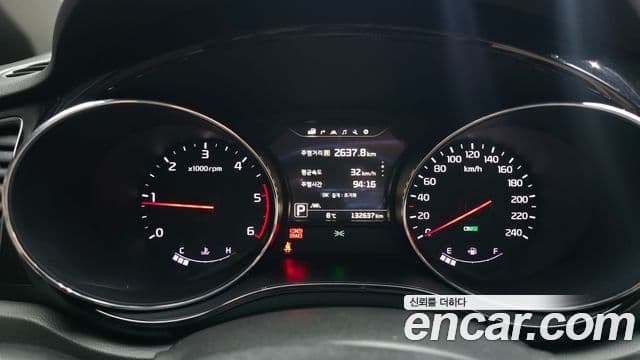 Kia All New Carnival Noblesse, 2016 8