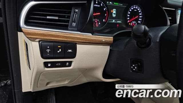 Kia All New K7 Special, 2016 12