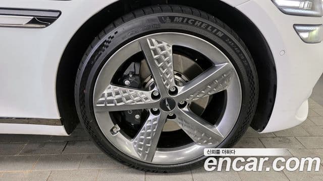 Genesis G80 (RG3) бензин 3.5 турбо AWD, 2025 все фото