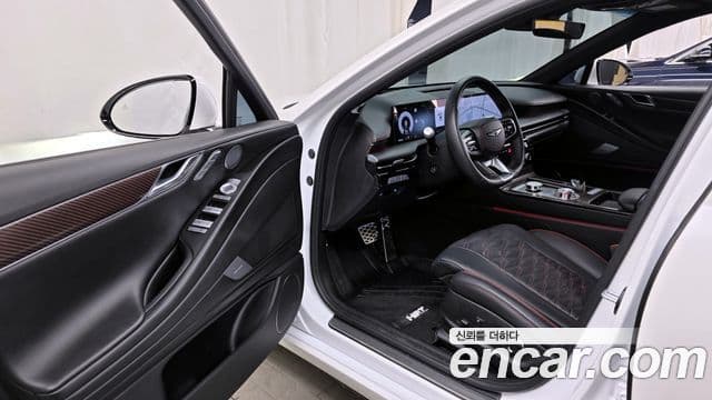 Genesis G80 (RG3) бензин 3.5 турбо AWD, 2025 10