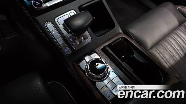 Genesis G90 Prestige, 2020 9