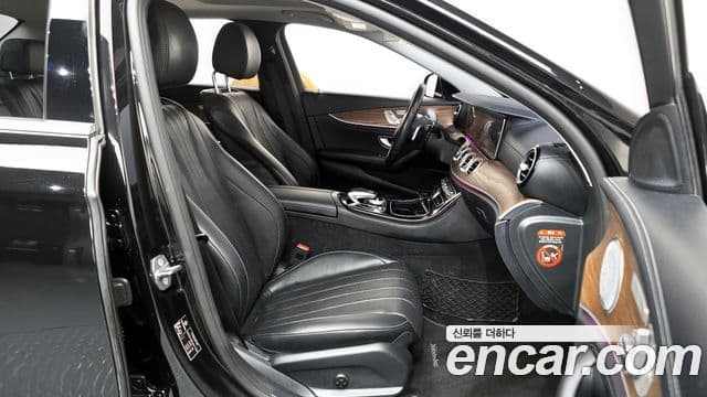 Mercedes-Benz E-класс W213 Exclusive, 2018 11