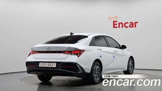 Hyundai The / новый New Avante гибрид (CN7) Modern, 2026 2