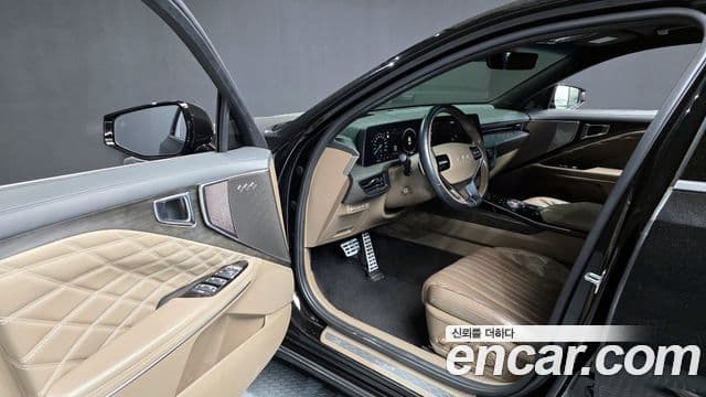 Kia K8 гибрид Signature, 2023 10