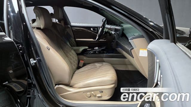 Kia K8 гибрид Signature, 2023 11