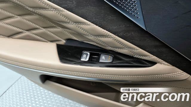 Kia K8 гибрид Signature, 2023 19