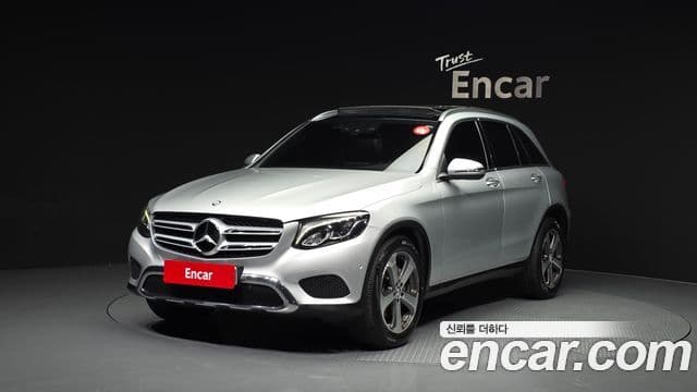 Mercedes-Benz GLC-класс X253 Premium, 2017 1