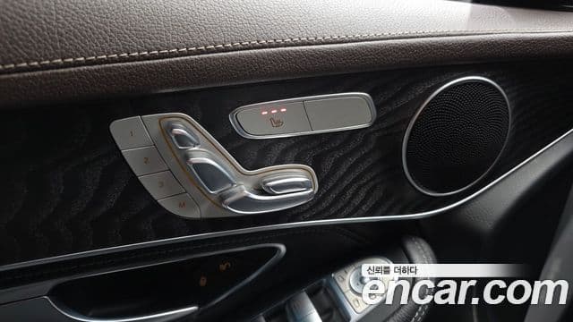 Mercedes-Benz GLC-класс X253 Premium, 2017 17