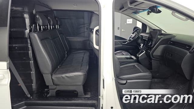 Hyundai Staria Modern, 2022 12