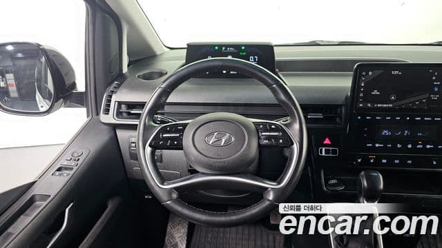 Hyundai Staria Modern, 2022 15