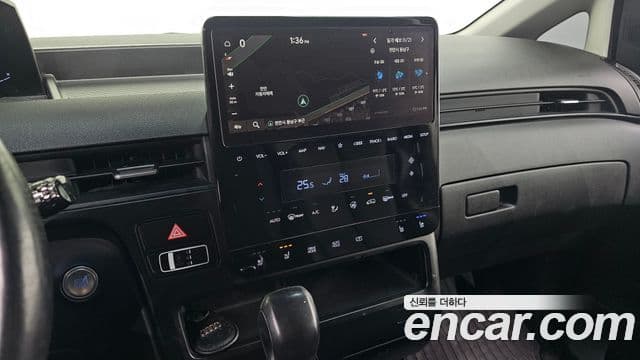 Hyundai Staria Modern, 2022 17