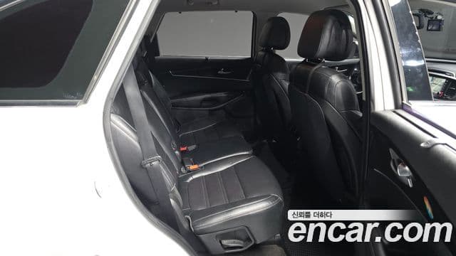 Kia All New Sorento Prestige, 2015 12