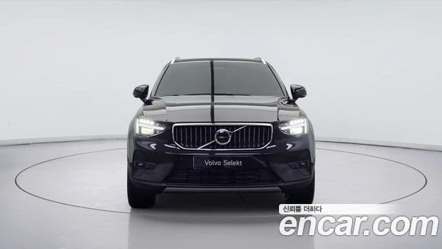 Volvo XC40 B4 Ultimate Bright, 2024 2