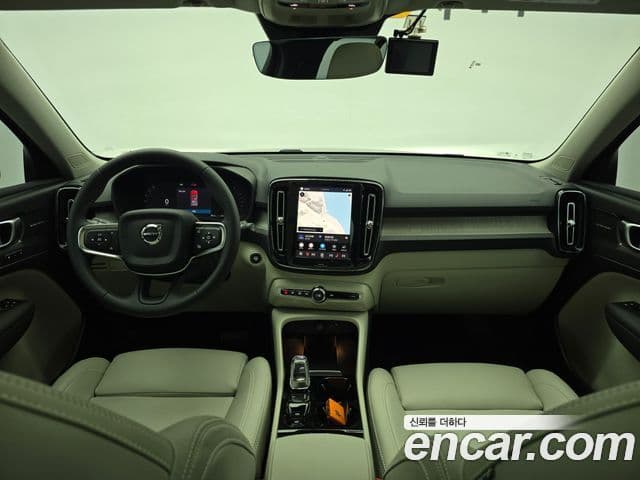 Volvo XC40 B4 Ultimate Bright, 2024 7