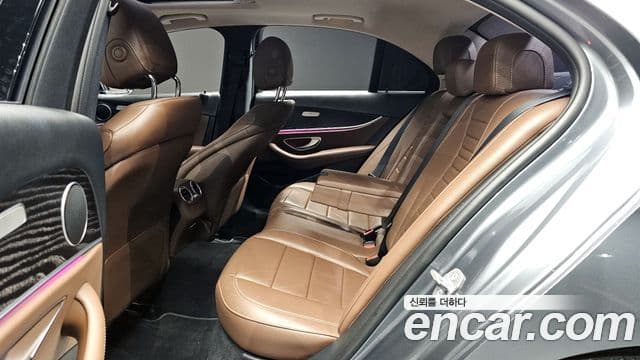 Mercedes-Benz E-класс W213 Avantgarde, 2018 12