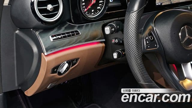 Mercedes-Benz E-класс W213 Avantgarde, 2018 16