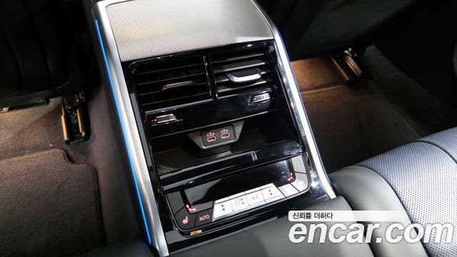 BMW 8시리즈 (G15) 840i xDrive M Sport Gran Coupe, 2021 19