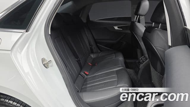 Audi A4 (B9) Premium, 2018 12