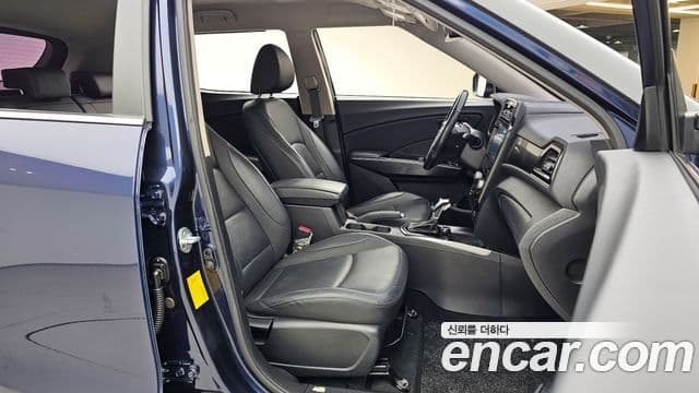 KG모빌리티(SsangYong) Berry New Tivoli V5, 2020 10